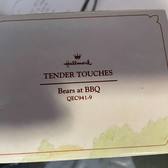 Bears At BBQ Tender Touch Figurine - Picture 6 of 7
